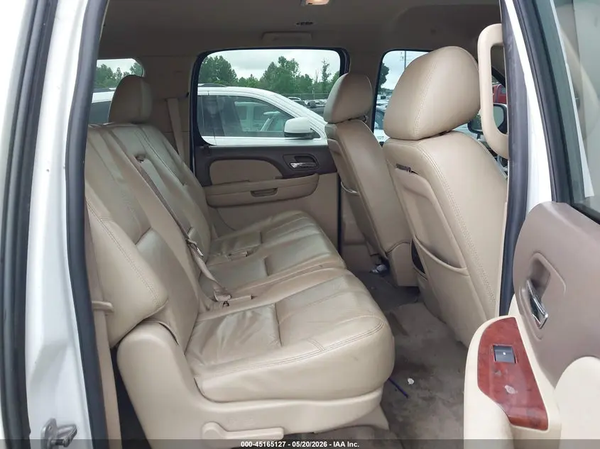 2011 CHEVROLET SUBURBAN 1500 LT1