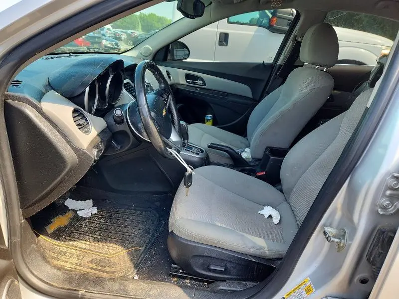 2011 CHEVROLET CRUZE LT  