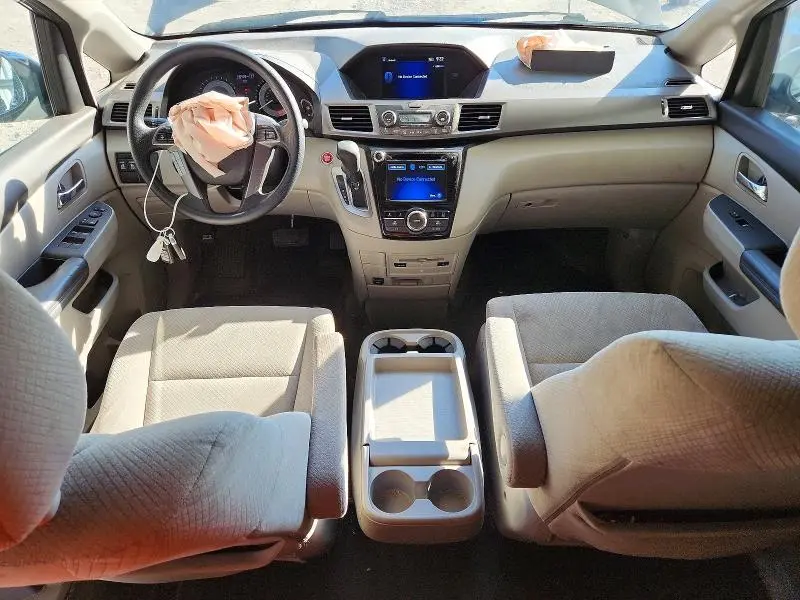 2016 HONDA ODYSSEY SE  