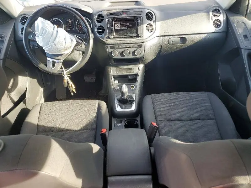 2017 VOLKSWAGEN TIGUAN S  