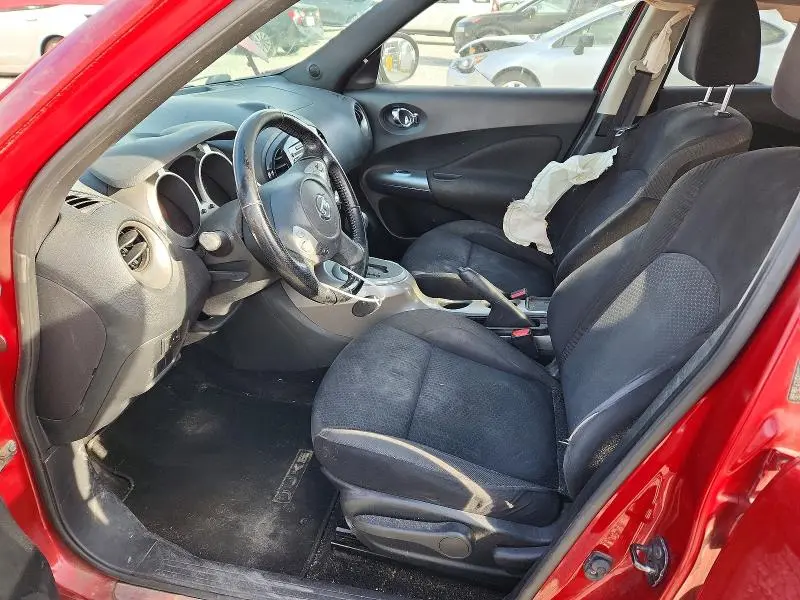 2011 NISSAN JUKE S  