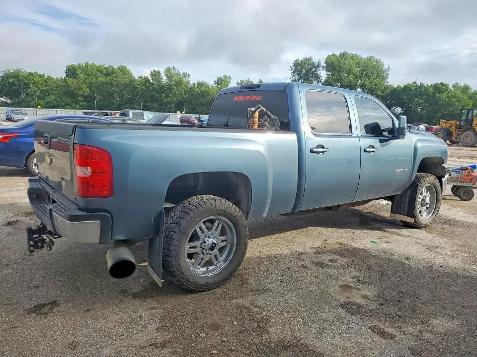 2011 CHEVROLET SILVERADO K2500 HEAVY DUTY LTZ  