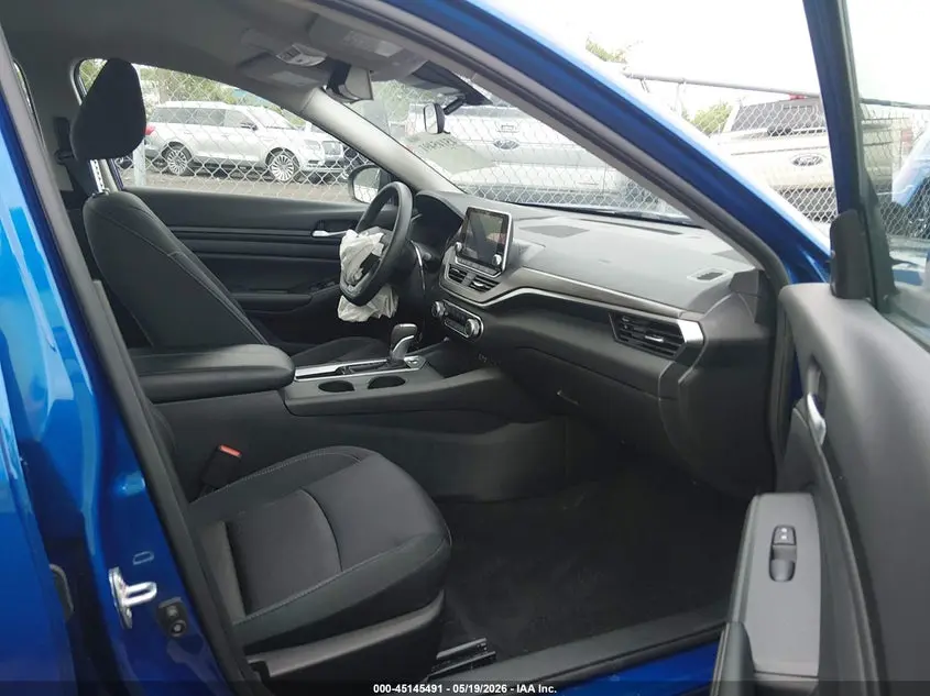 2025 NISSAN ALTIMA SV FWD