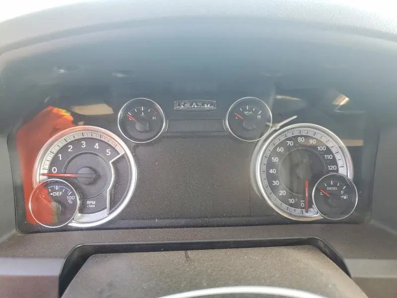 2018 RAM 1500 SLT  