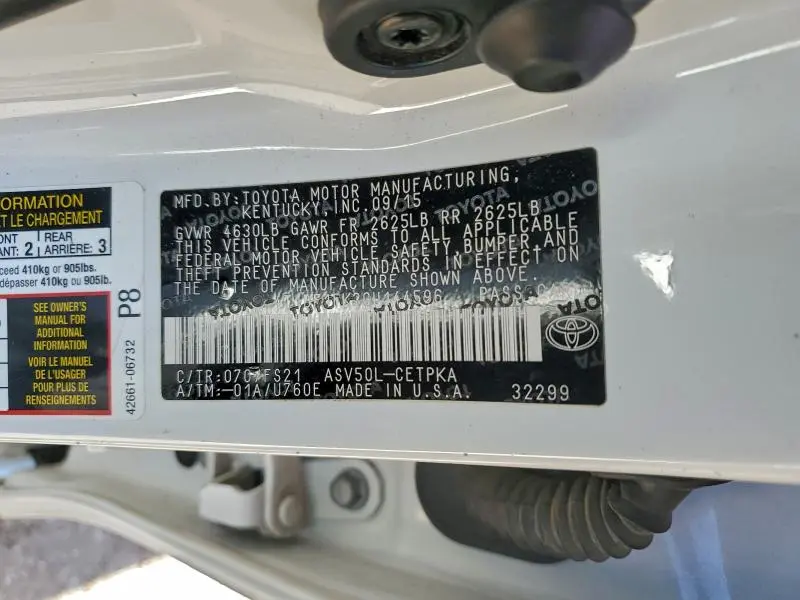 2016 TOYOTA CAMRY LE  