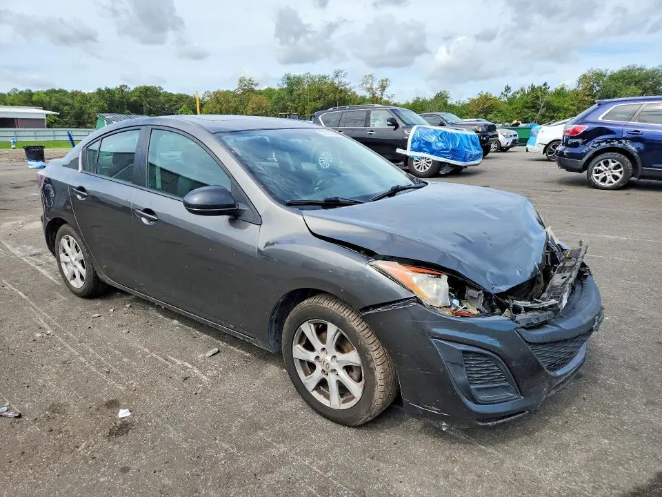2011 MAZDA 3 I  