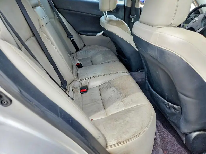 2010 LEXUS IS 250  