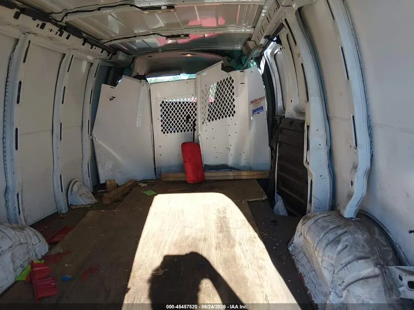 2022 GMC SAVANA CARGO RWD 2500 REGULAR WHEELBASE WORK VAN