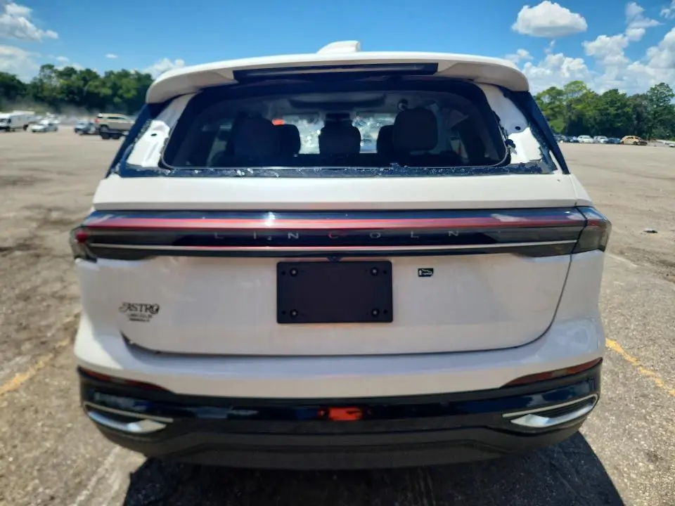 2025 LINCOLN NAUTILUS PREMIERE  