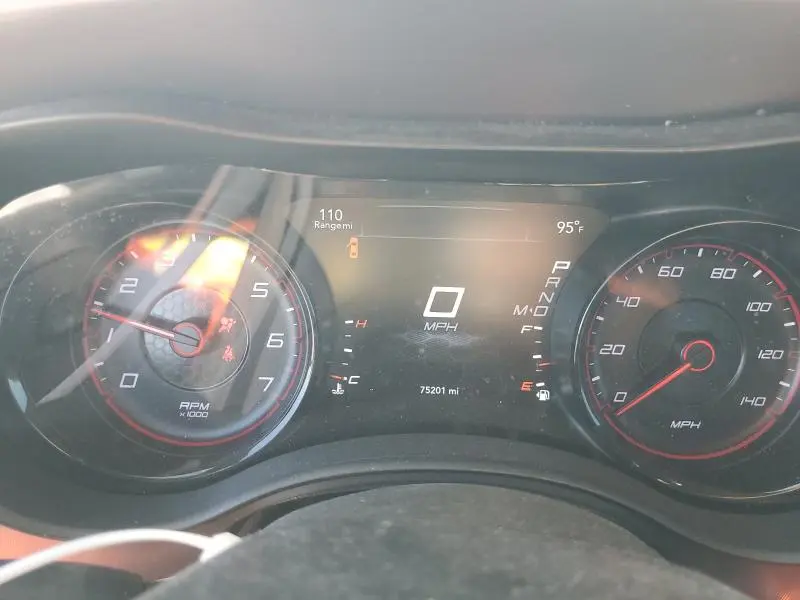 2019 DODGE CHARGER SXT  