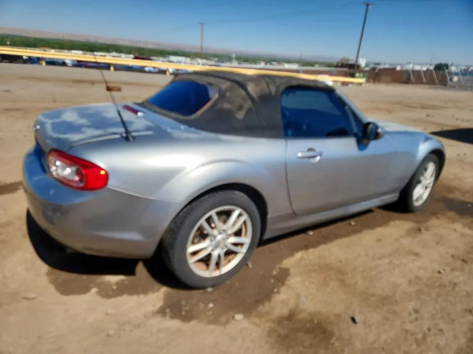 2010 MAZDA MX-5 MIATA   