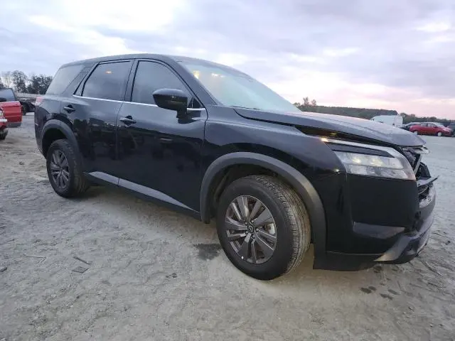 2024 NISSAN PATHFINDER S  