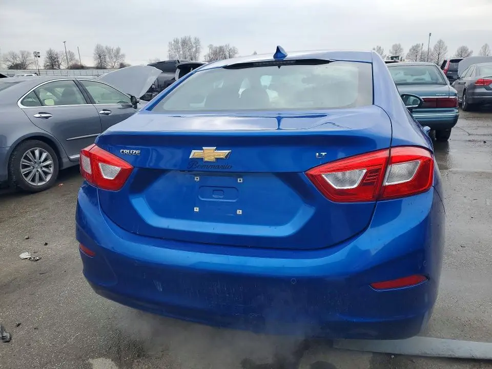 2016 CHEVROLET CRUZE LT  