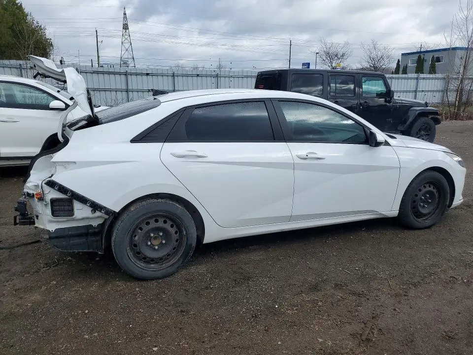 2022 HYUNDAI ELANTRA SEL  