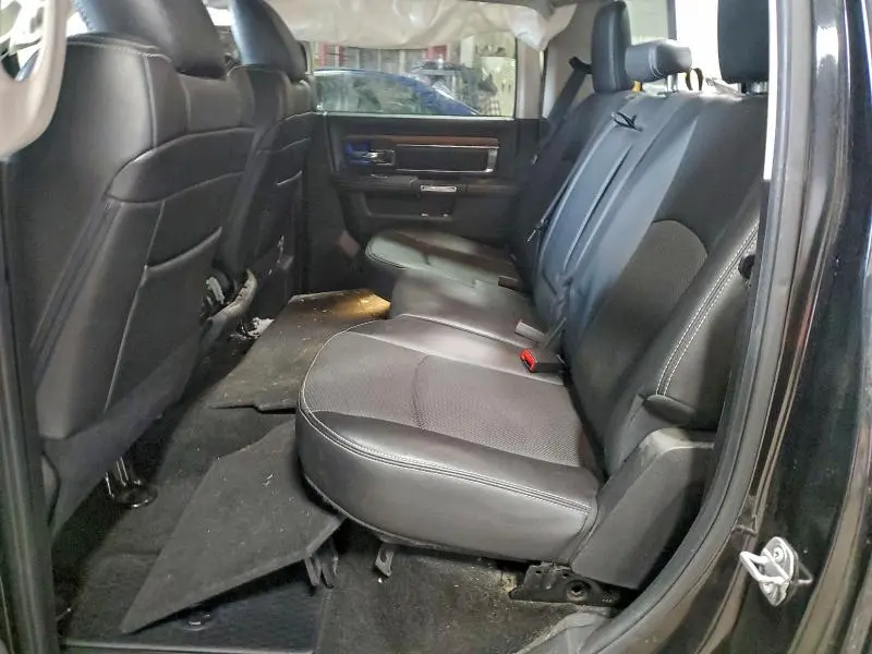 2016 RAM 1500 LARAMIE  