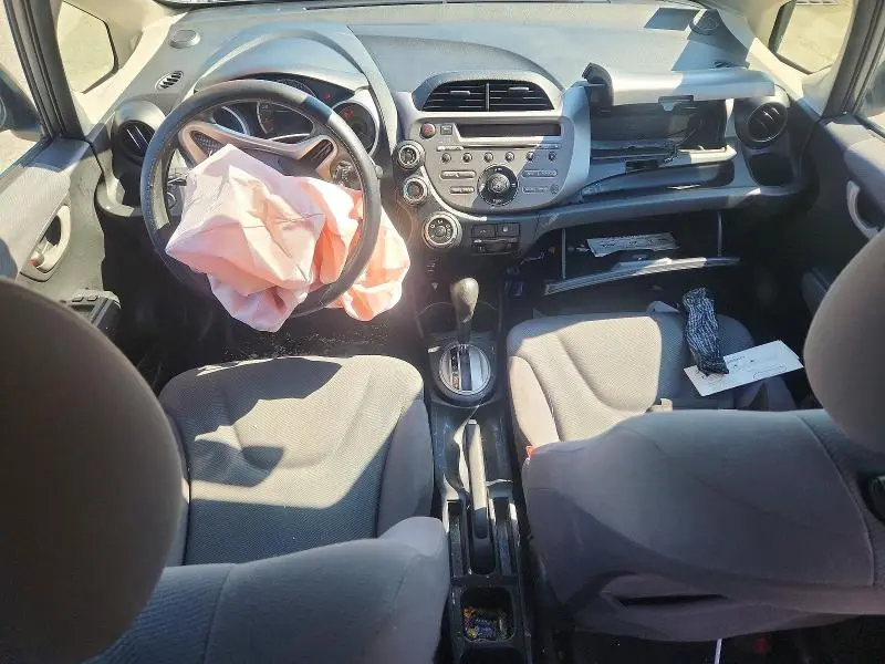 2013 HONDA FIT   