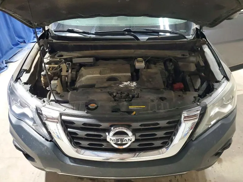 2018 NISSAN PATHFINDER S  