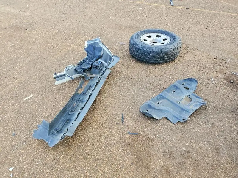 2017 NISSAN FRONTIER SV  