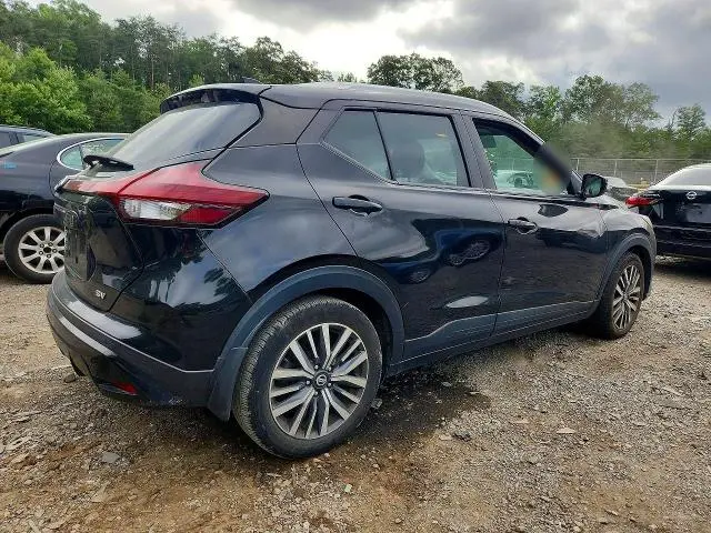 2021 NISSAN KICKS SV  