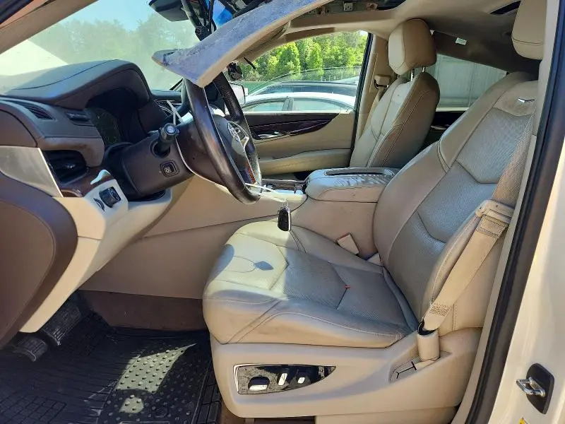 2015 CADILLAC ESCALADE LUXURY  