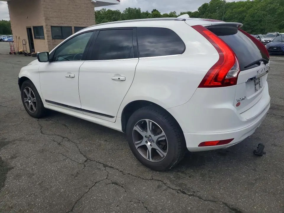 2014 VOLVO XC60 T6  