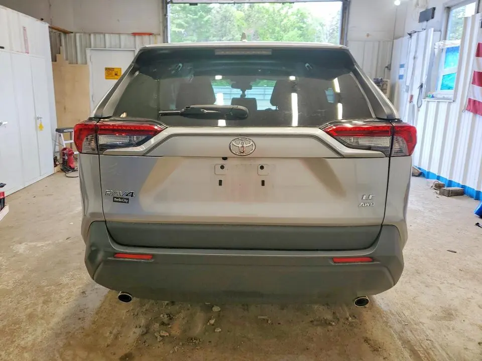2023 TOYOTA RAV4 LE  