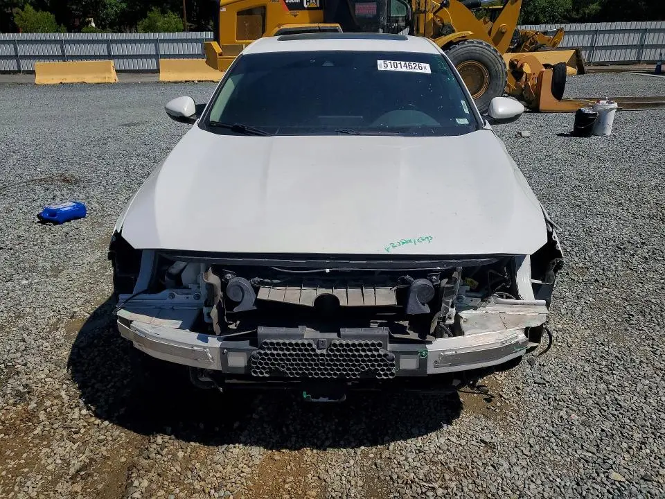 2019 HONDA ACCORD TOURING HYBRID  