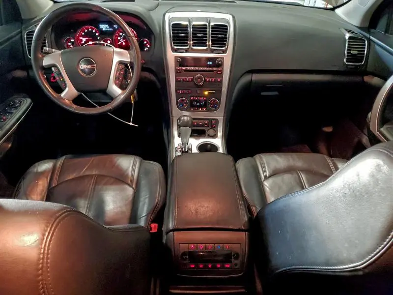 2011 GMC ACADIA SLT-2  