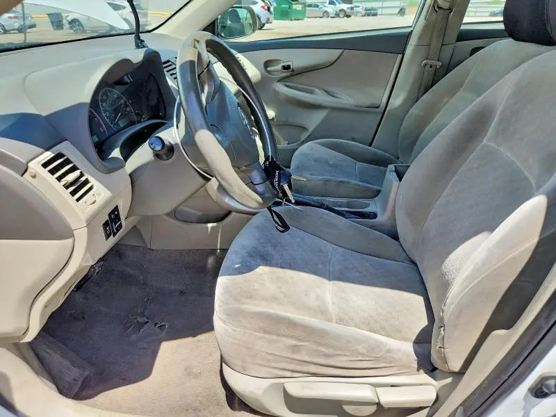 2010 TOYOTA COROLLA BASE  