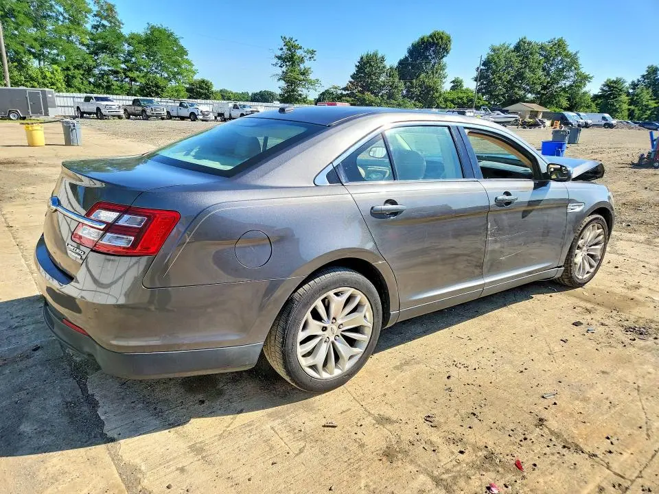 2015 FORD TAURUS LIMITED  