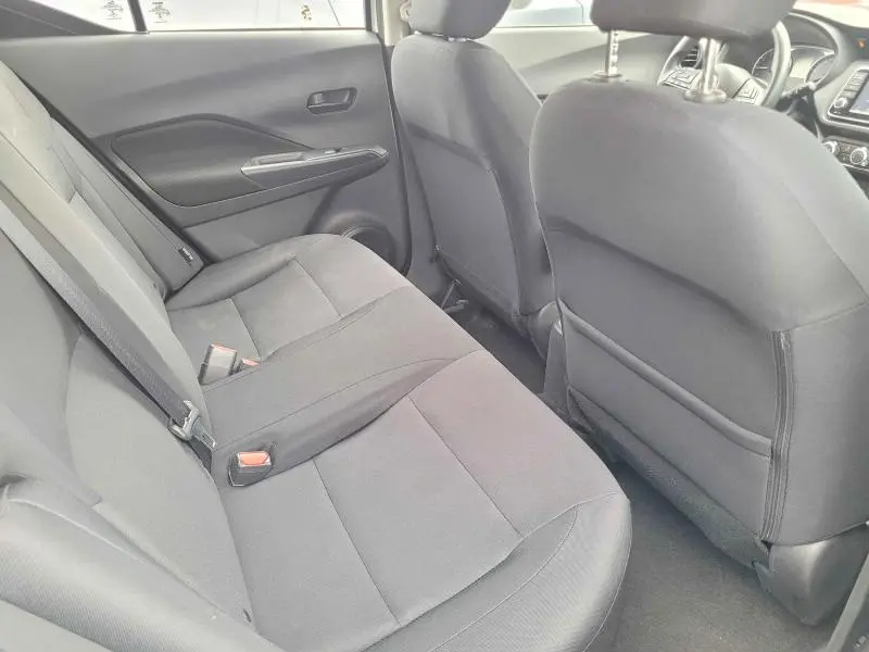 2023 NISSAN KICKS S  