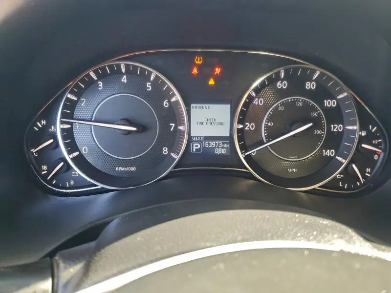 2017 NISSAN ARMADA SV  