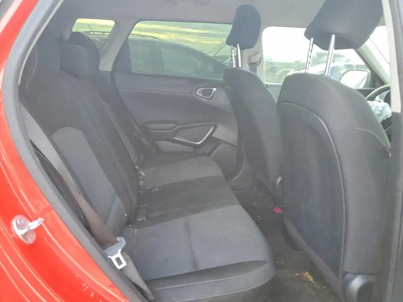 2021 KIA SOUL S  