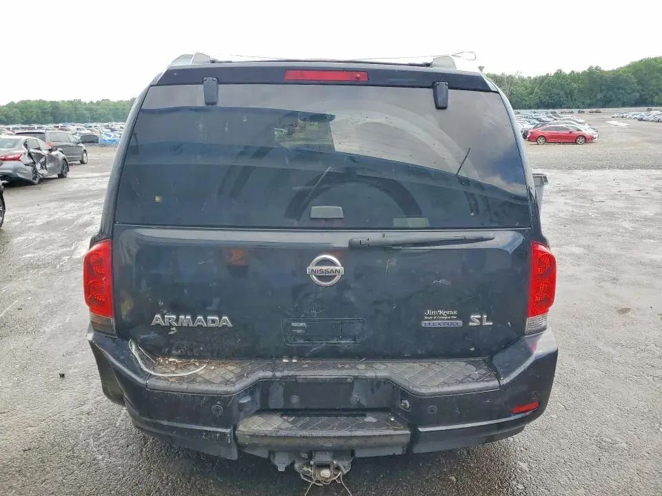 2015 NISSAN ARMADA SV  