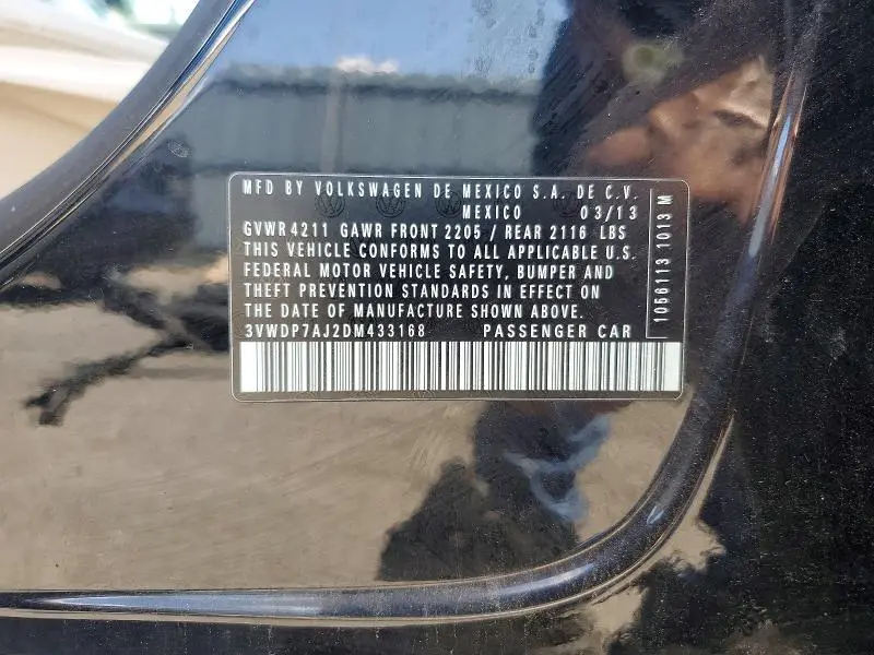 2013 VOLKSWAGEN JETTA SE  