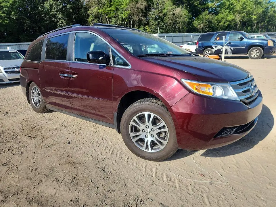 2011 HONDA ODYSSEY   
