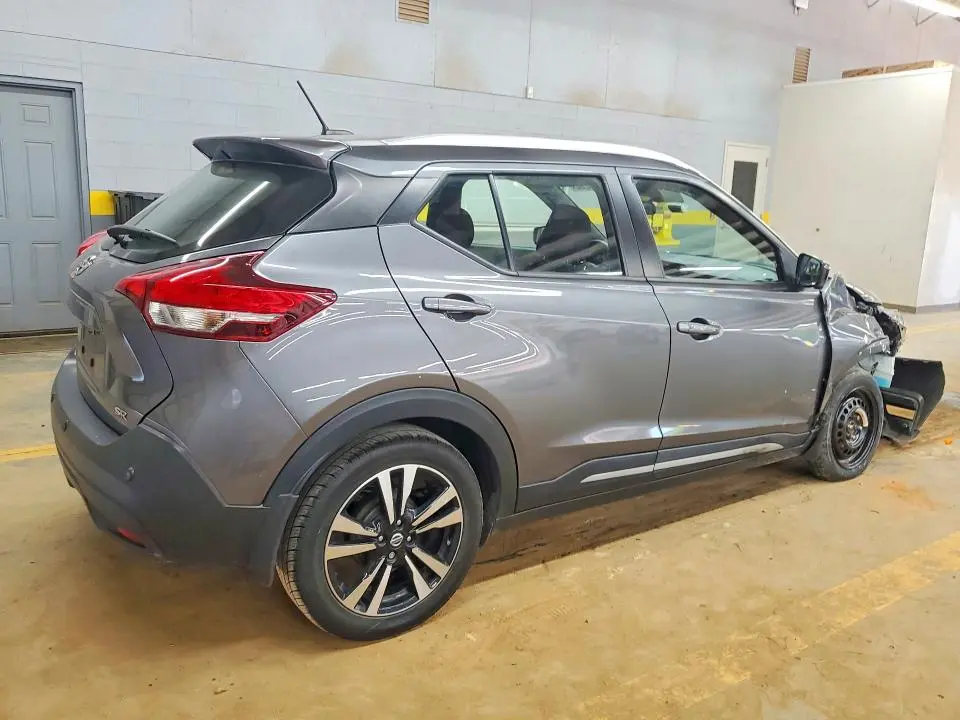 2020 NISSAN KICKS SR  