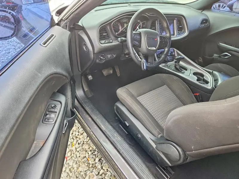 2020 DODGE CHALLENGER SXT  