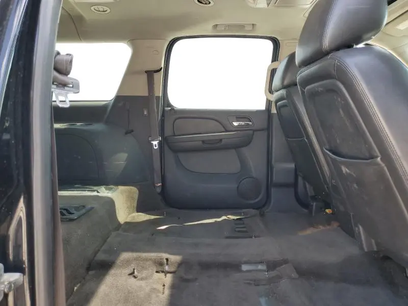 2013 CHEVROLET SUBURBAN K1500 LT  