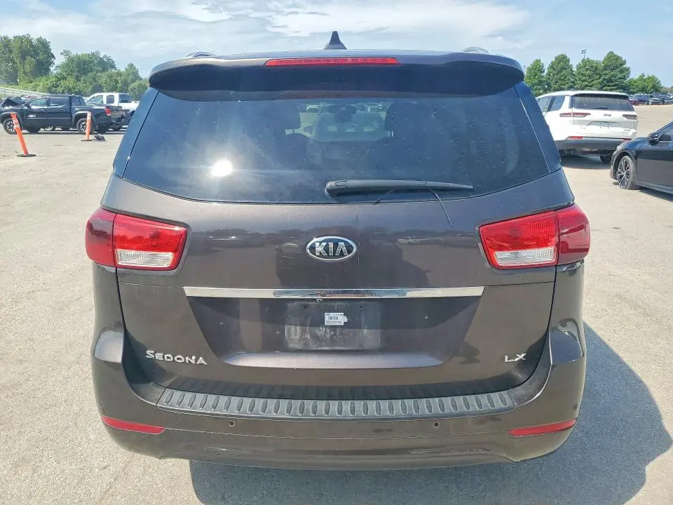 2017 KIA SEDONA LX  