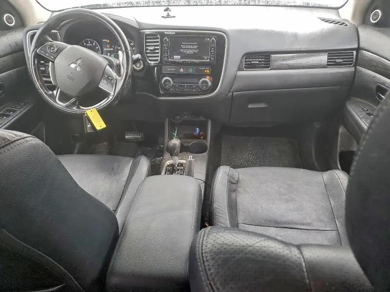 2016 MITSUBISHI OUTLANDER GT  