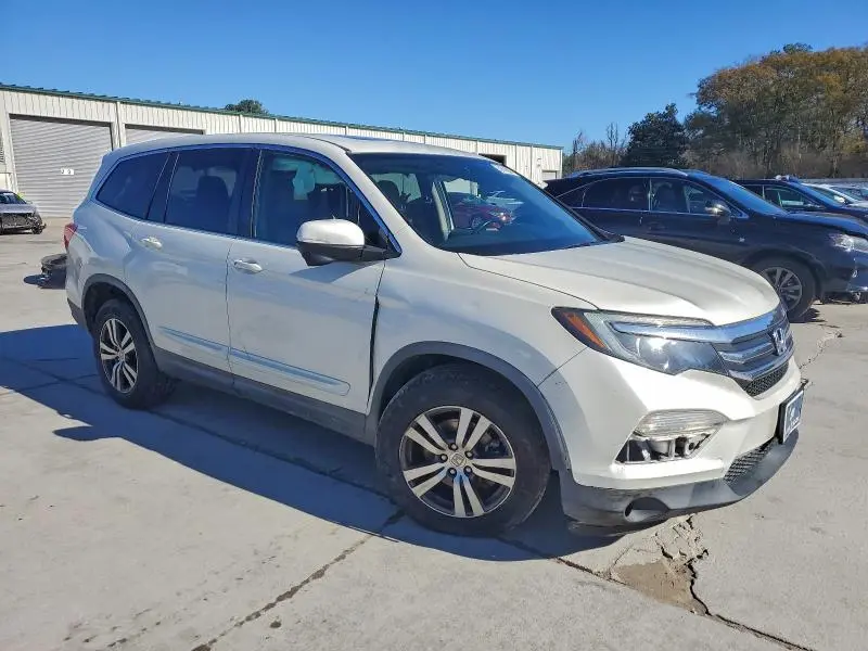 2017 HONDA PILOT EXL  