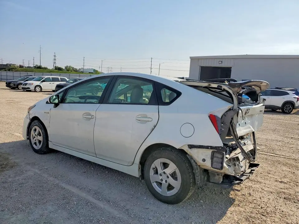 2010 TOYOTA PRIUS IV  
