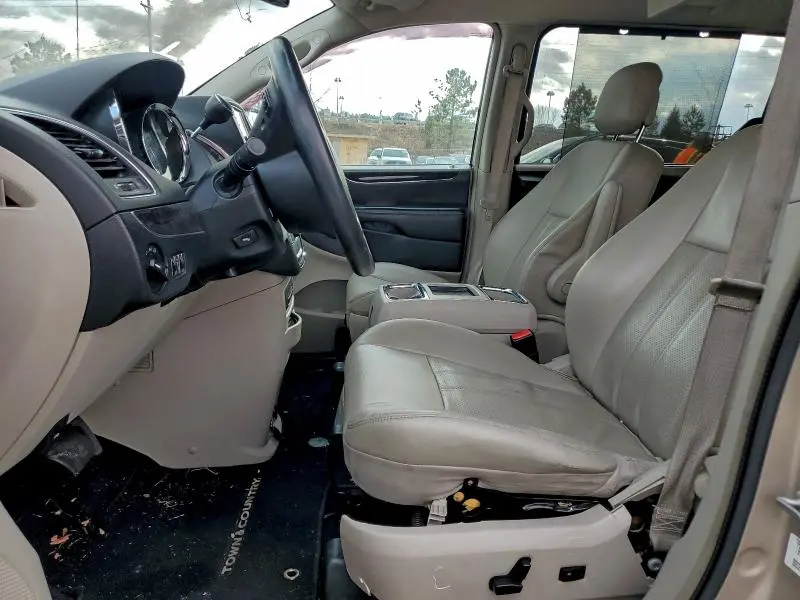 2013 CHRYSLER TOWN & COUNTRY TOURING L  