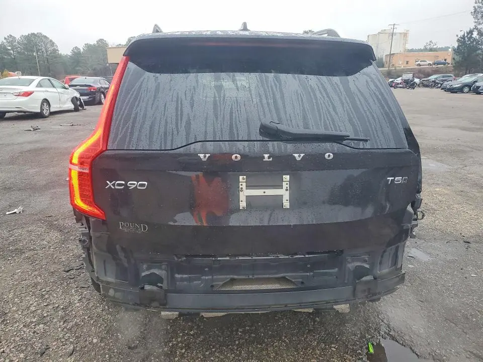 2016 VOLVO XC90   