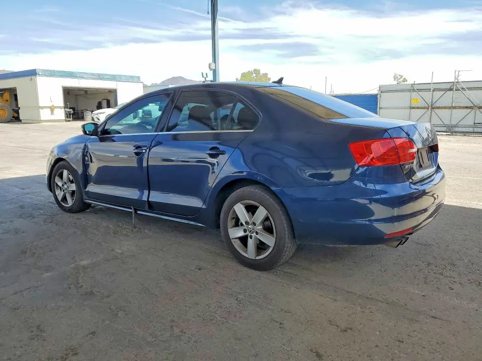 2013 VOLKSWAGEN JETTA TDI  
