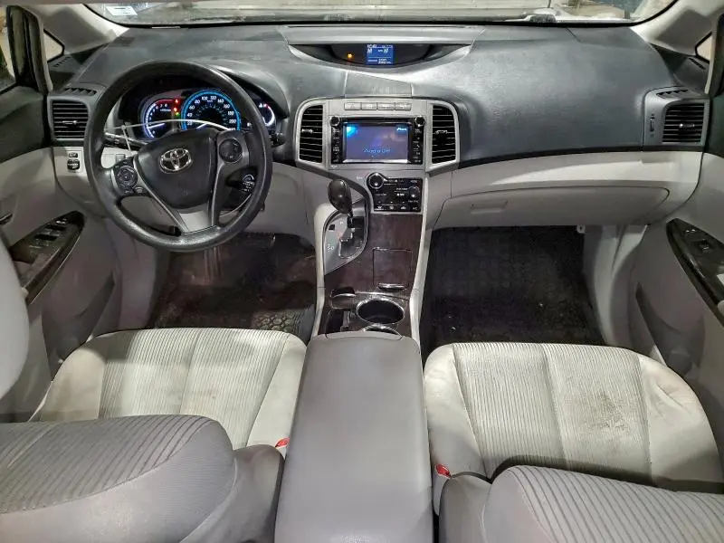 2013 TOYOTA VENZA LE  