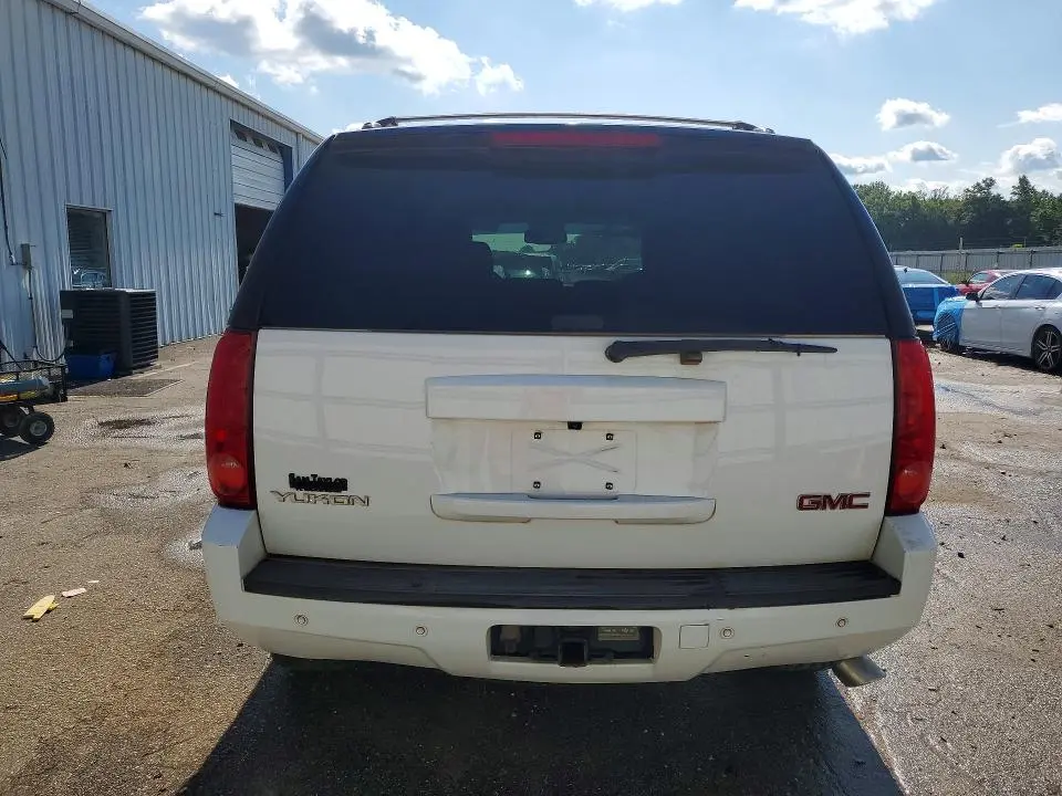 2013 GMC YUKON SLT  