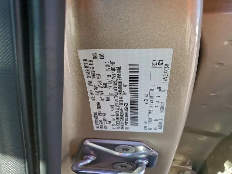 2017 FORD ESCAPE TITANIUM  