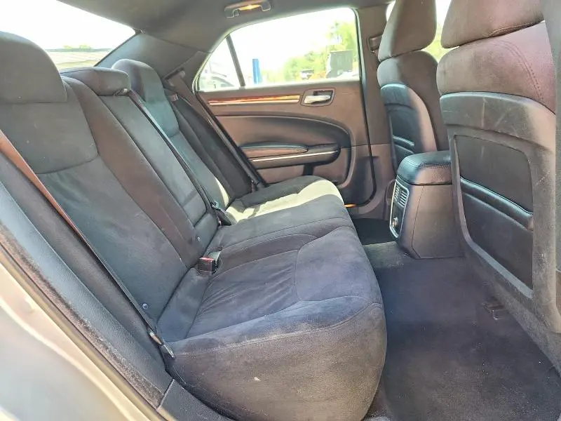2012 CHRYSLER 300   